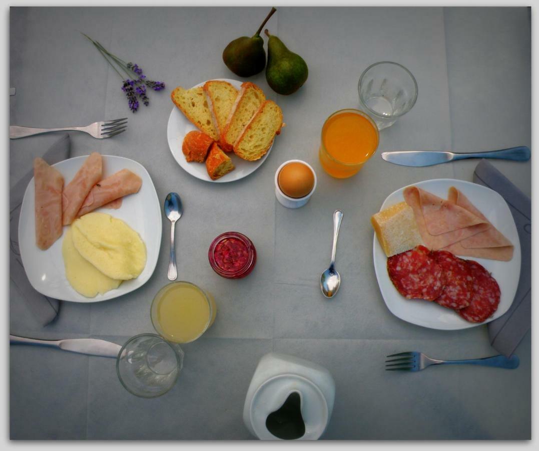 Cascina Luvot Bed & Breakfast Melazzo Екстериор снимка