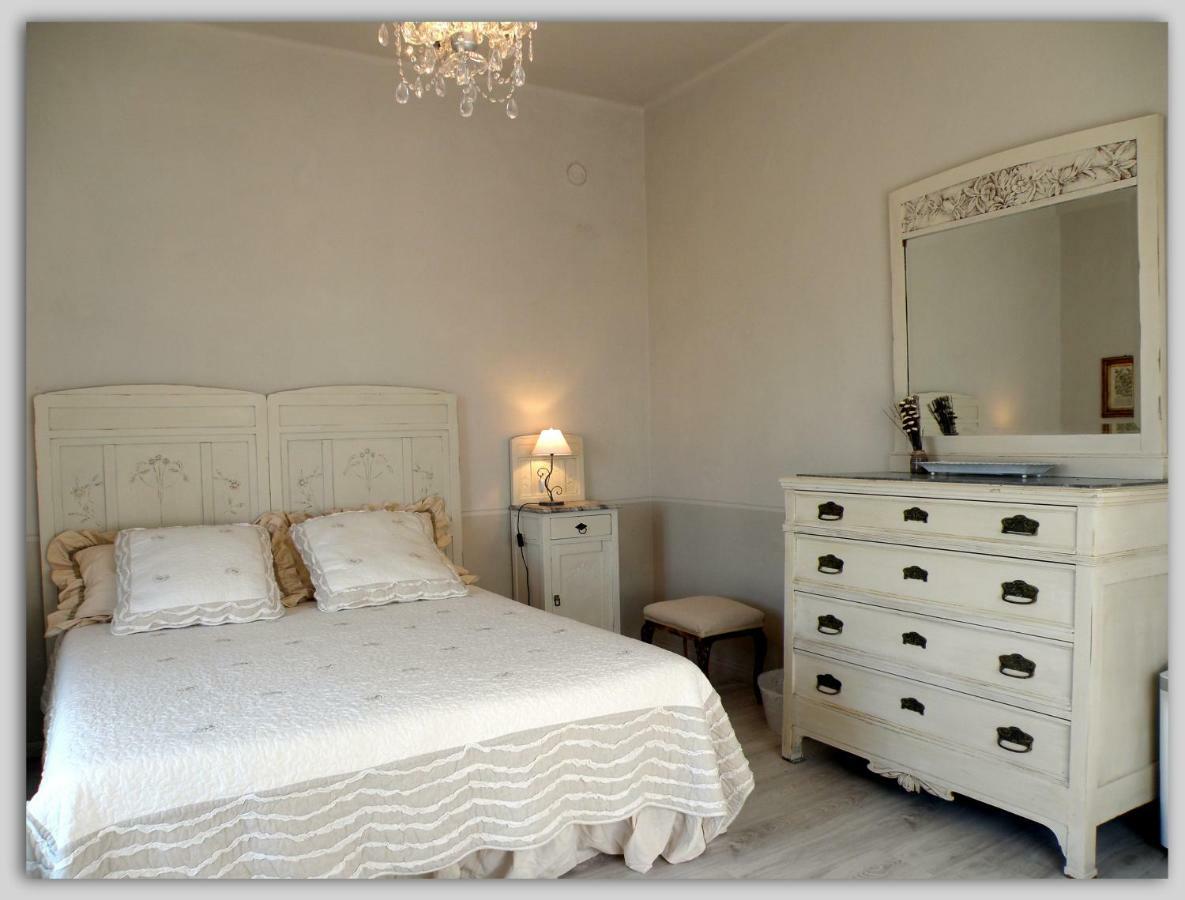 Cascina Luvot Bed & Breakfast Melazzo Екстериор снимка
